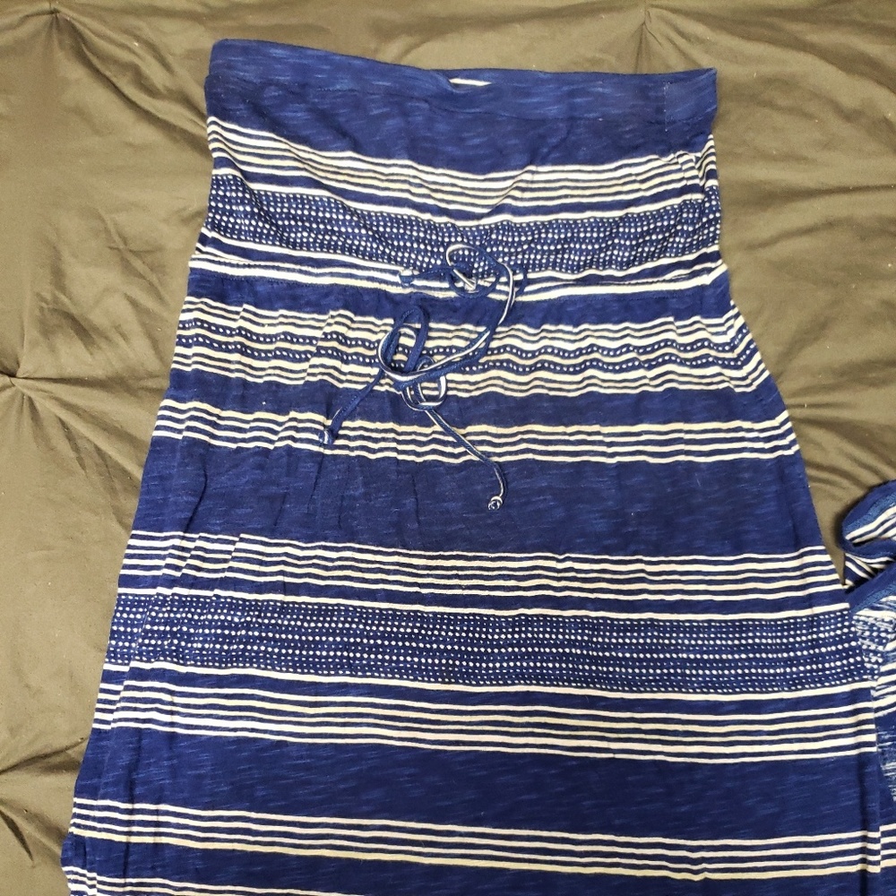 Maternity maxi dress
